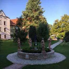 Hotel Vécsecity, Hernádvécse - Medence/kert