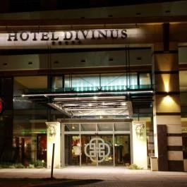 Hotel Divinus Debrecen - Külső kép
