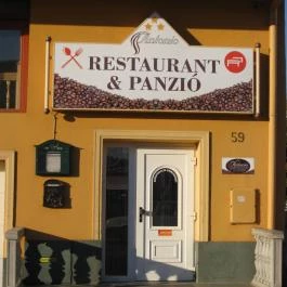 Antonio Restaurant Pápa - Külső kép