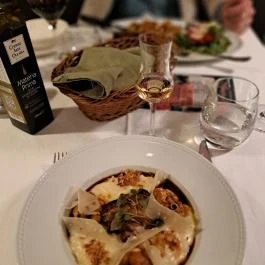 Trattoria Pomo D'Oro, Budapest - Étel/ital