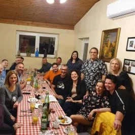 Kami Kisvendéglője, Budapest - Egyéb