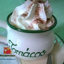 Tornácos Panzió Hegykő - Vendéglátás