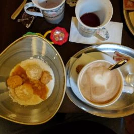 Mandragóra Kávéház Budapest - Étel/ital