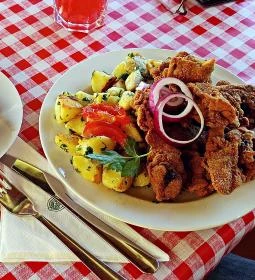 Szent Antal Fogadó étterme