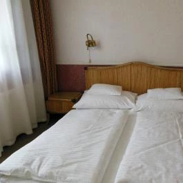 Erzsébet Szálloda Balatonőszöd, Balatonőszöd - Szobák