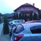 Honti Panzió Visegrád - Külső kép