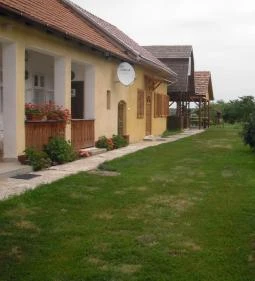 Tornácos Vendégház 