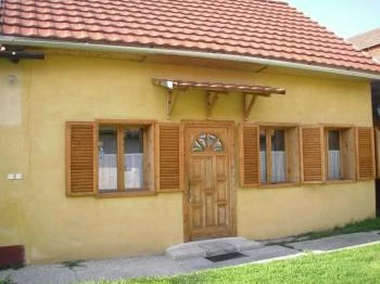 Tornácos Vendégház Kismarja