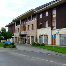 Hotel Aquarell Cegléd - Külső kép