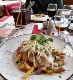 Halászbárka Étterem - Hotel Négy Évszak