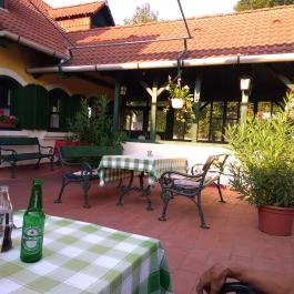 Hokuli Vendéglő, Balatonakali - Külső kép