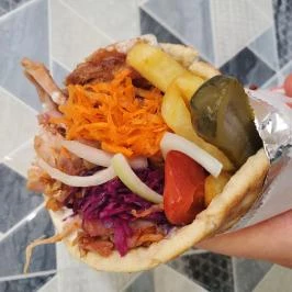 Attikos Görög Étterem Budapest - Étel/ital