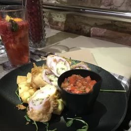 Csokonai Söröző & Étterem Debrecen - Étel/ital