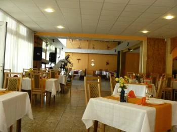 Tölgyfa Étterem Gyula