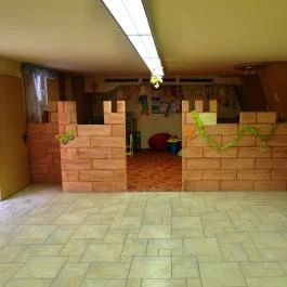 Hotel Kiss, Tata - Szórakozás/Sport