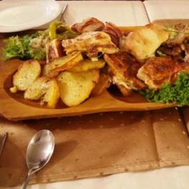 Magyar Ízek Magyar Háza Budapest - Étel/ital