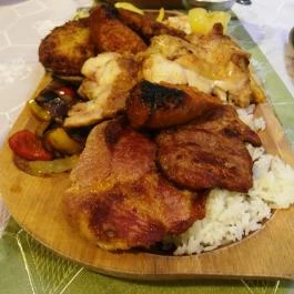 Nagy Fatál Konyhája Budapest - Étel/ital