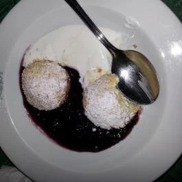 Tornácos Panzió, Hegykő - Vendéglátás