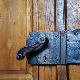 De La Motte kastély, Noszvaj - Egyéb