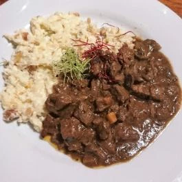 Publo Étterem és Pizzéria Csákvár - Étel/ital