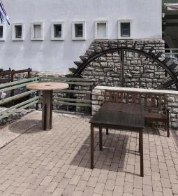 Víg Molnár Csárda