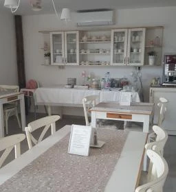 Barackvirág Panzió 