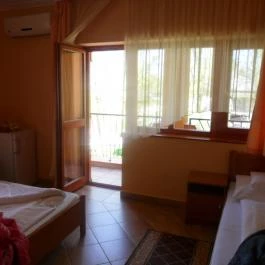 Royal Hotel Cserkeszőlő - Szobák