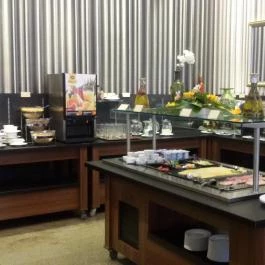 Grand Hotel Glorius, Makó - Vendéglátás