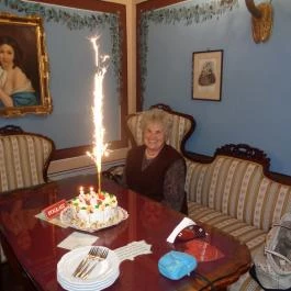 Százéves Cukrászda Gyula - Étel/ital