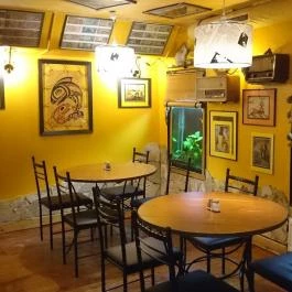 Palacsintavár, Eger - Belső