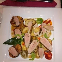 Patrióta Gyulai Kisvendéglő, Gyula - Étel/ital