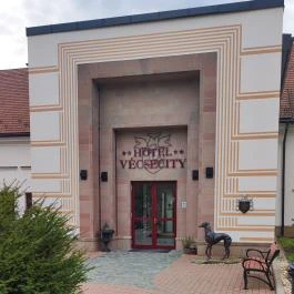 Hotel Vécsecity, Hernádvécse - Egyéb