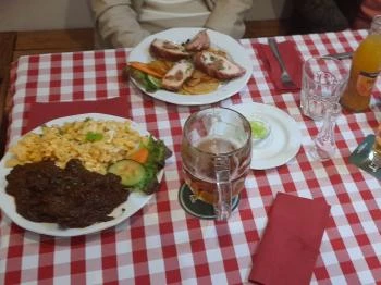 Piros Csizma Étterem Budapest