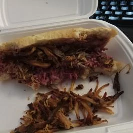 Csöpi Ház Eger - Étel/ital