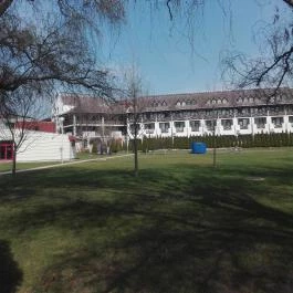 Hunguest Hotel Flóra Eger - Külső kép