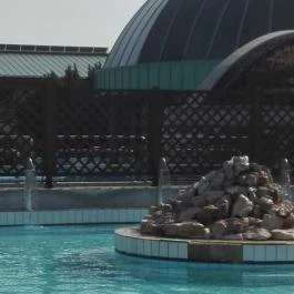 Hunguest Hotel Flóra Eger - Medence/kert