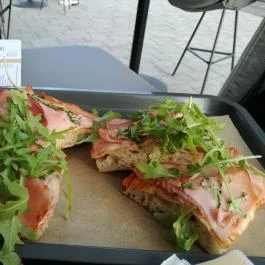 Pizza, Kávé, Világbéke, Miskolc - Étel/ital