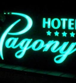 Hotel Pagony