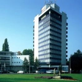 Hotel Nagyerdő Debrecen - Külső kép