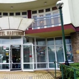 Hotel Nagyerdő Debrecen - Külső kép