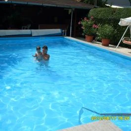 Janika Panzió, Vonyarcvashegy - Medence/kert