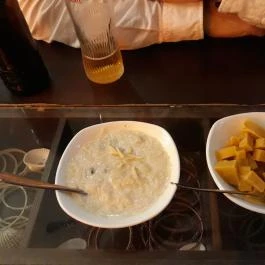 Salaam Bombay, Budapest - Étel/ital