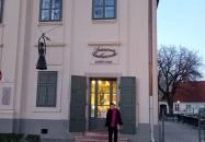 Százéves Cukrászda Gyula