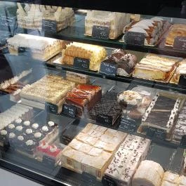 Anna Cukrászda Debrecen - Étel/ital