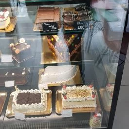 Anna Cukrászda Debrecen - Étel/ital