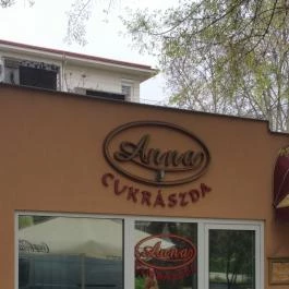 Anna Cukrászda Debrecen - Külső kép