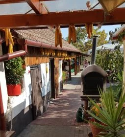 Aranyosidomb Udvarház