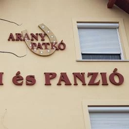 Aranypatkó Étterem Debrecen - Külső kép