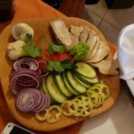 Aranypatkó Étterem Debrecen - Étel/ital