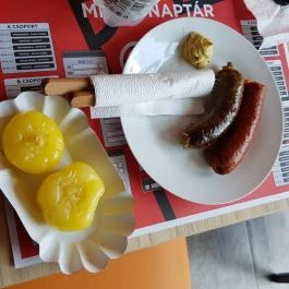 Belvárosi Csülök & Gyros Ház Debrecen - Étel/ital